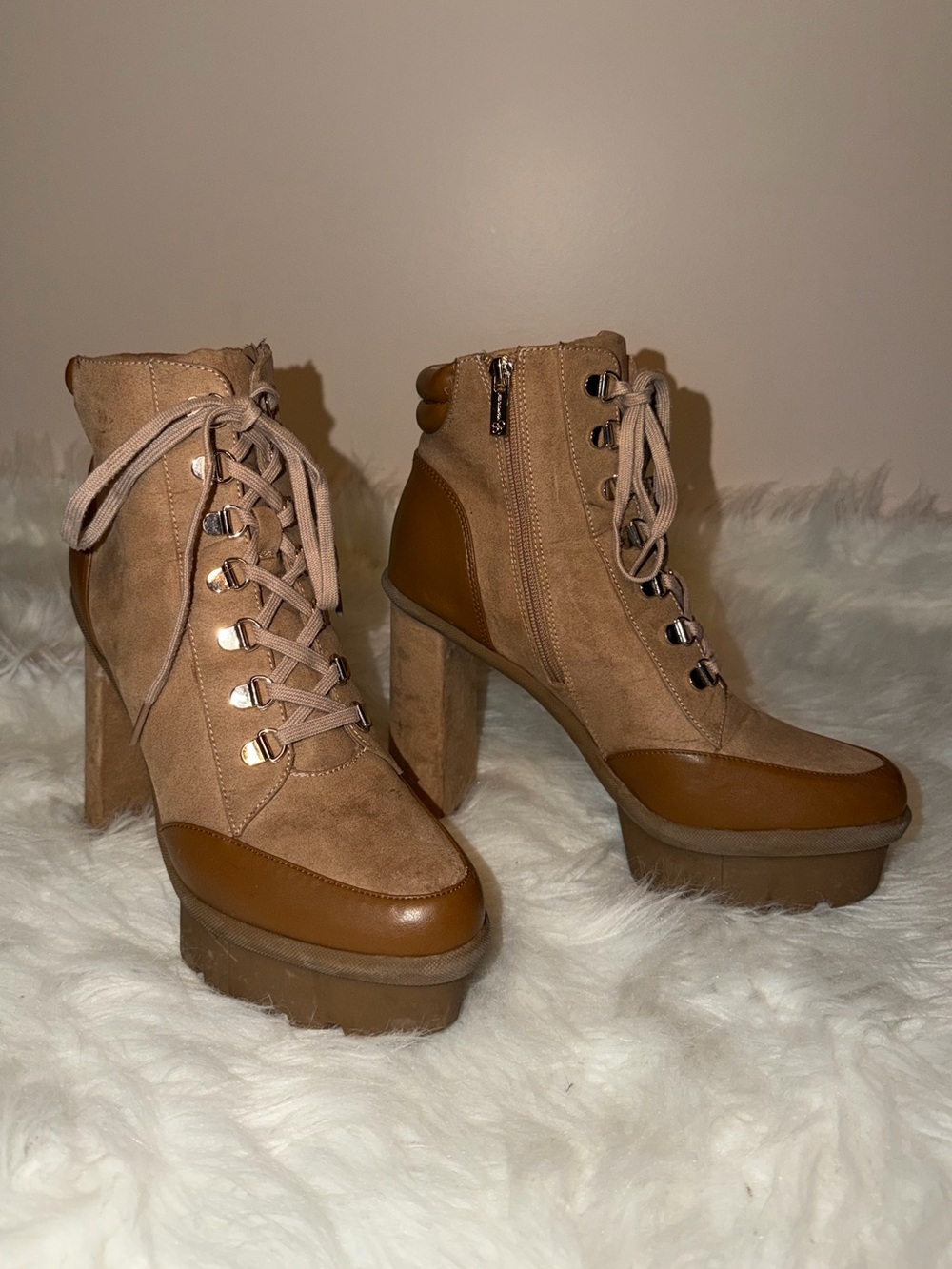 Jessica Simpson Tan and Brown Lace-Up Platform Ankle Boots - Picture 2 of 6